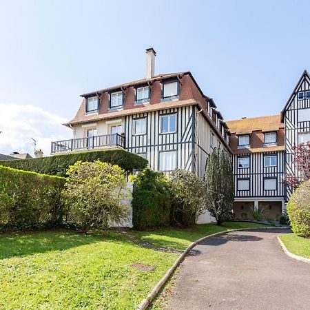 Le Carrousel - Appartement Avec Studio Attenant Deauville Eksteriør bilde